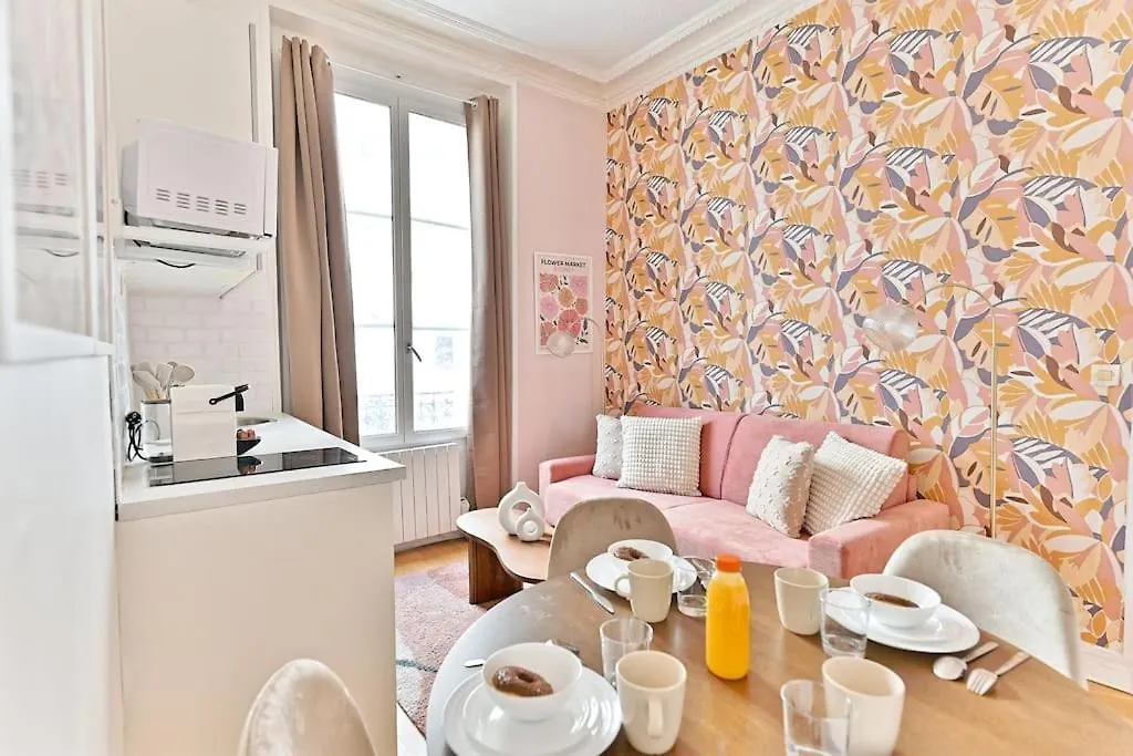 Magnifique Neuf Rose 14eme
